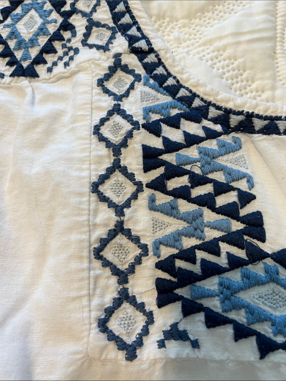 Lucky Brand White Sleeveless Embroidered Tunic with Blue Accents - Picture 9 of 15